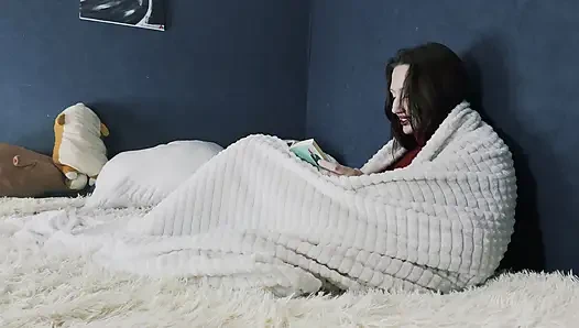 Minik oda arkadaşımın kabusu: ateşli kakao ve marshmallows'umun içinde boğuluyor