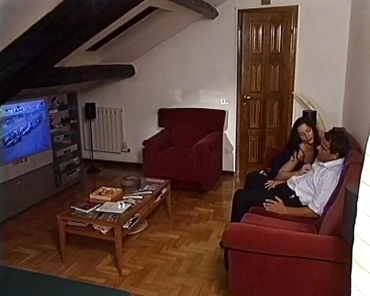 Le 3 porche preferite dagli italiani Sc 1 lewd anal sex