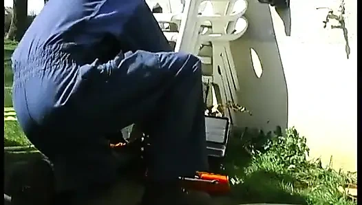 Papi Calls in the Plumber to Reinforce Carmen's Sex