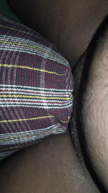 대물 자지에 따먹히는 여대생