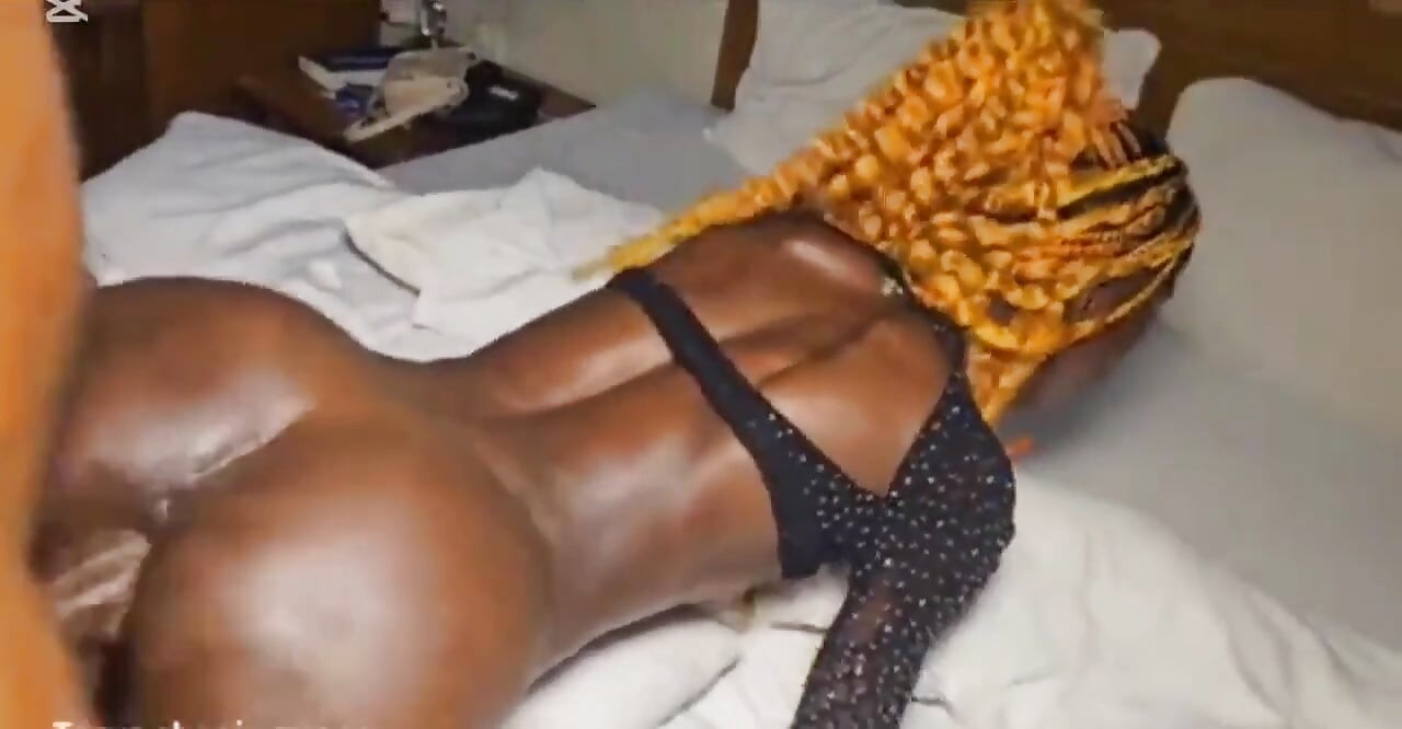 Creampie stram fitte