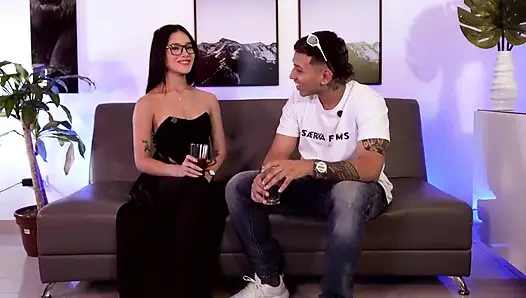 Carolina Guerrero Kadınlara Olan Gizli Çekiciliğini açıklıyor Ve...
