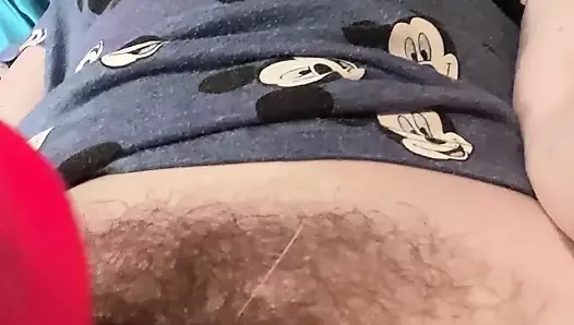 Orgasming as a 40 year old is so fucking intense! The squirting n squelching was something else