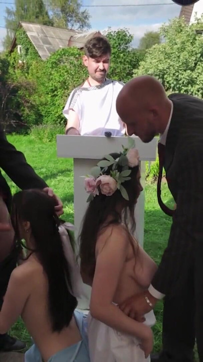 BRIDE4K. Bizi kutsal evlilikte birleştirmek için ağzıma boşalıyor musun? | Klip 1