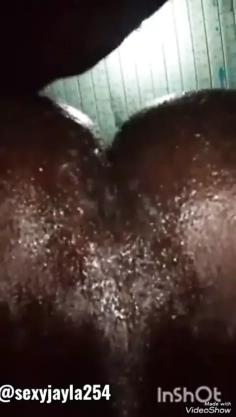 饥渴的下身玩弄他的大黑油屁股