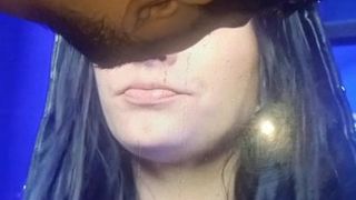 WWE Paige, éjaculation faciale, partie 1