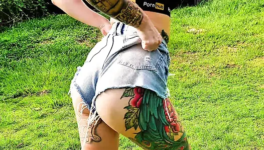 Глубокий Анал От Первого Лица На Свежем Воздухе С Членом Моего Друга