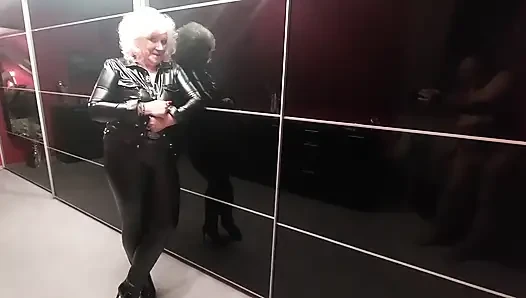 Giving the Cameraman a Blowjob During Porn Casting