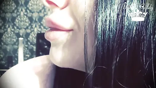 Ich habe meine lippen noch größer gemacht! Lippen größer - komm schneller!