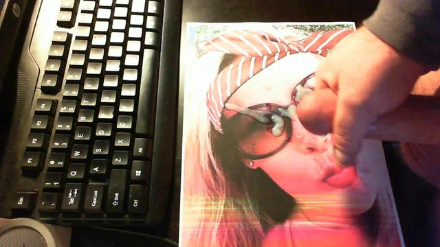 Request trib for a sexy hamster wife