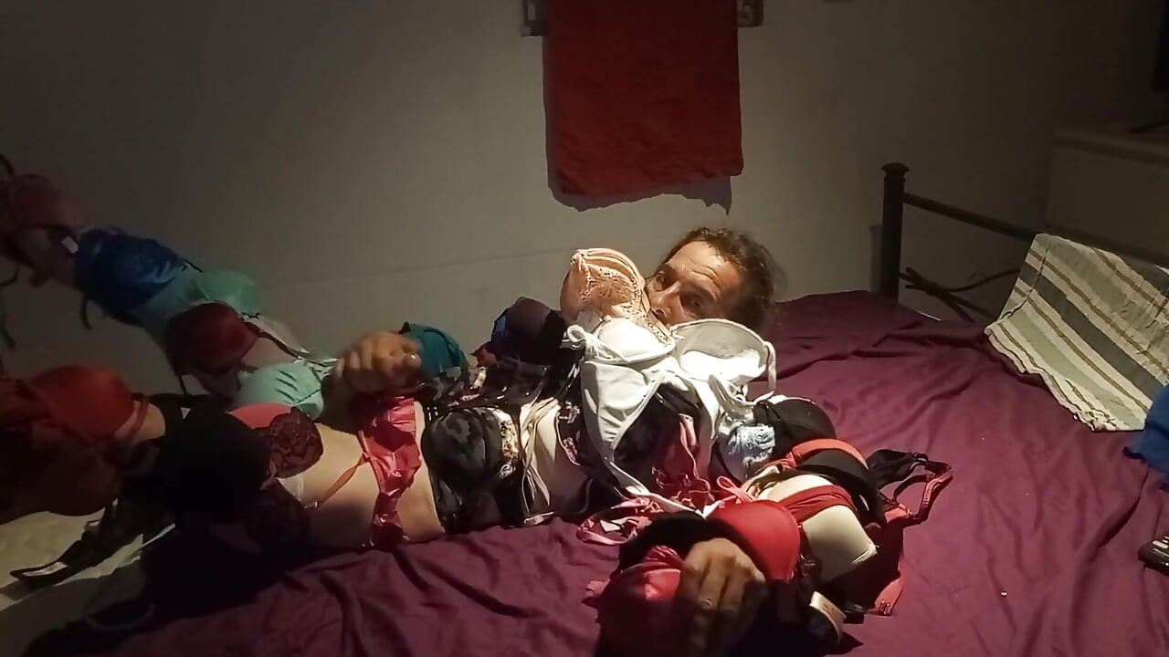 Leatransteen acoperită și înfășurată în 50 de ani