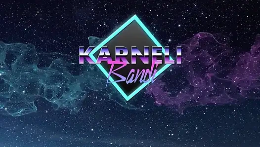 Шаловливая игра с задницей в ванной. Карнели Банди