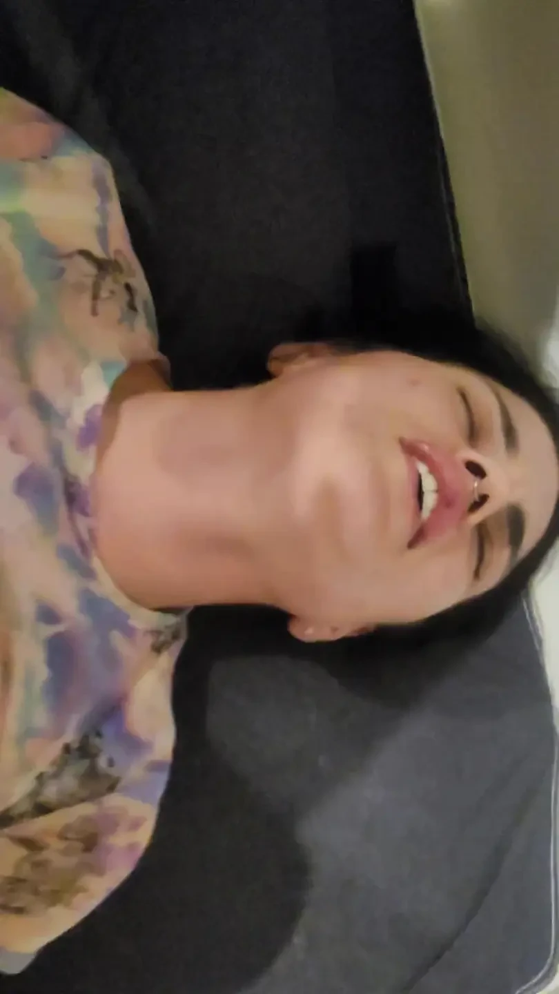 我操我的继妹并抚摸她, 我让她达到多次高潮