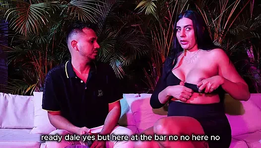 Bir Barda Büyük Götlü Ve Ateşli Hamile Bir Kadınla Tanışıyorum Ve Amına Boşalana Kadar Onu Beceriyorum