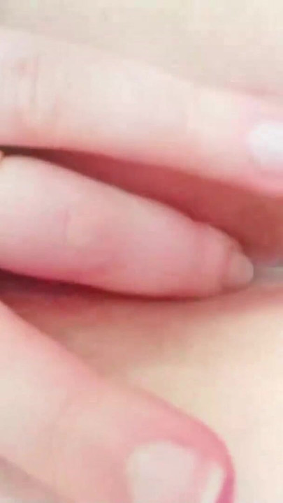 Moment époustouflant de « Plug anal de verre - Arya Grander, MILF à gros cul, masturbation en solo et orgasme - sexe en POV avec une blonde excitée »