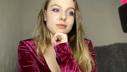 Bbw jucielussie in stockings sexy fingering pussy