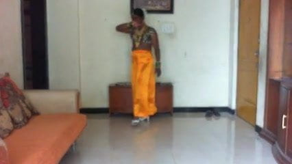 hijda in silk saree