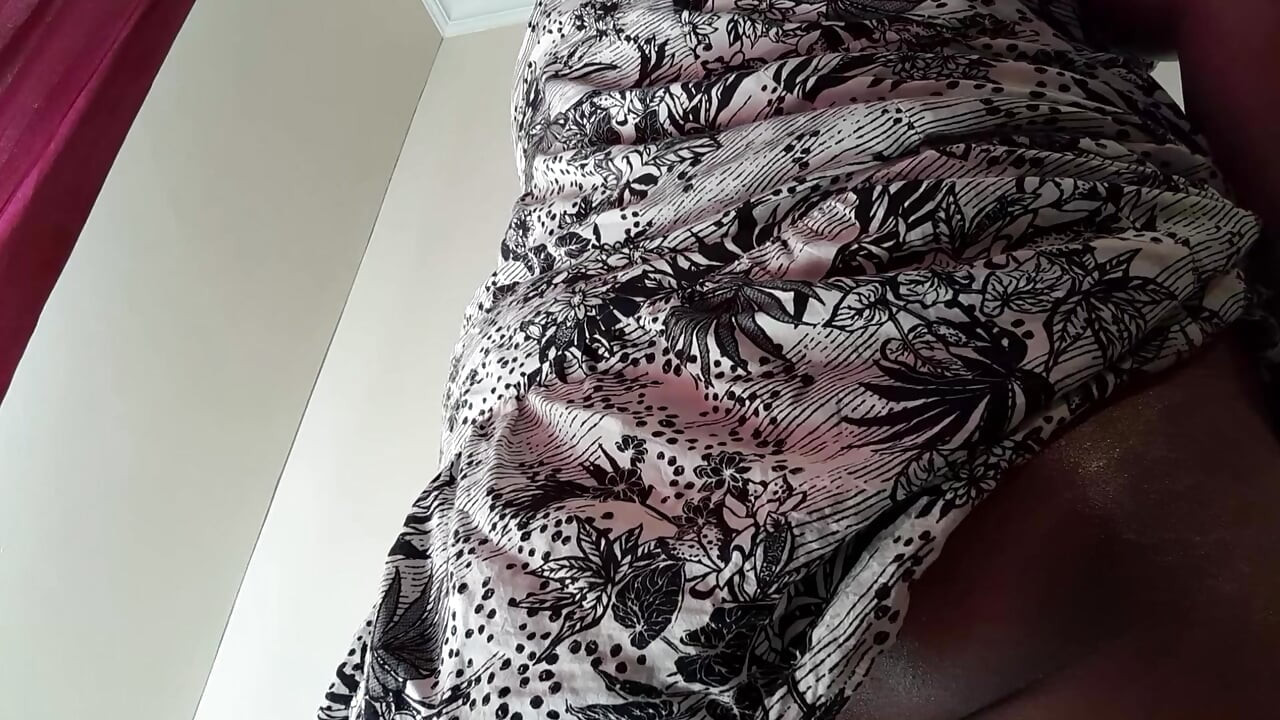 BBW trans transica udara se po guzici i igra se s analom