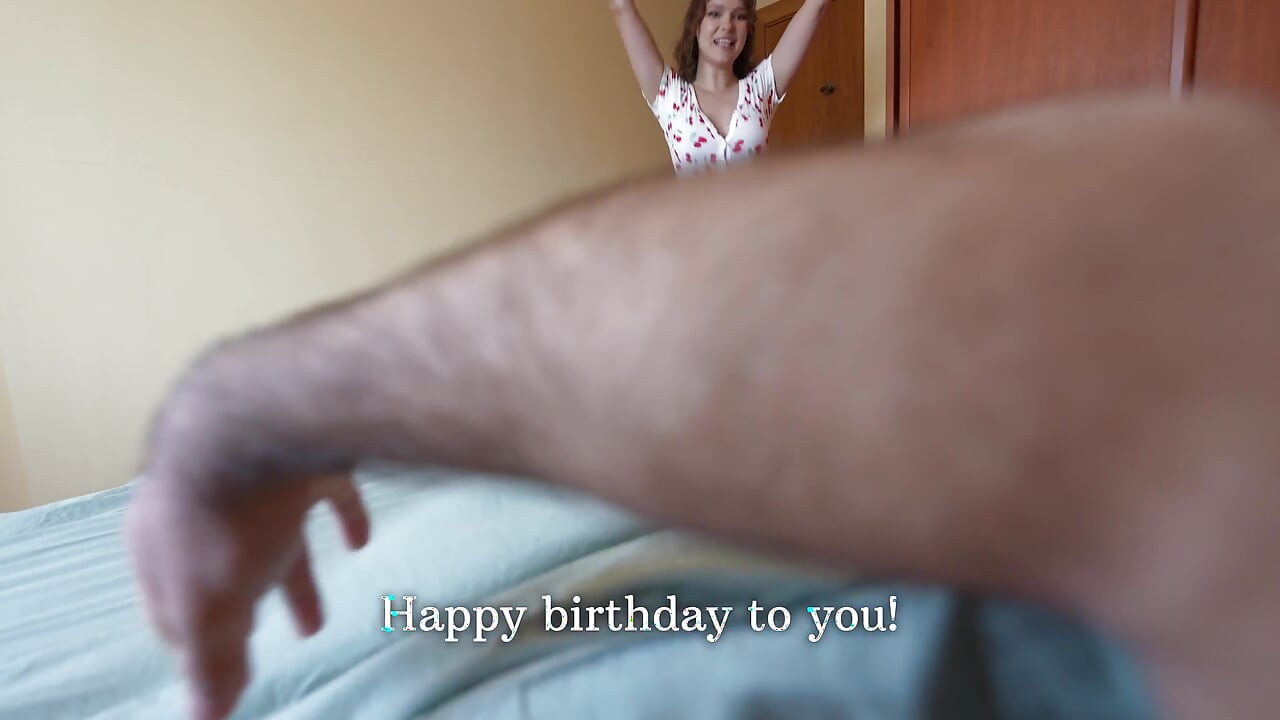 義理の妹が誕生日プレゼントとして私の処女を奪った