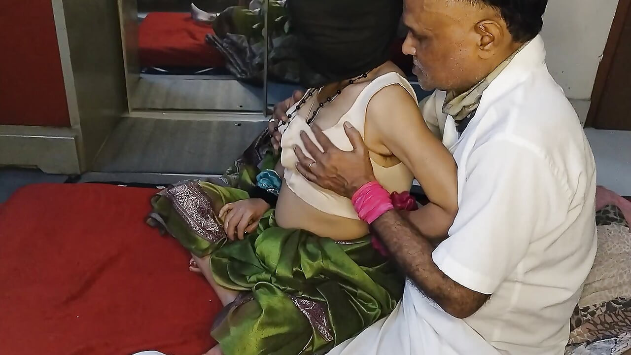 Chut ka pani nikala Garma garam sex masti