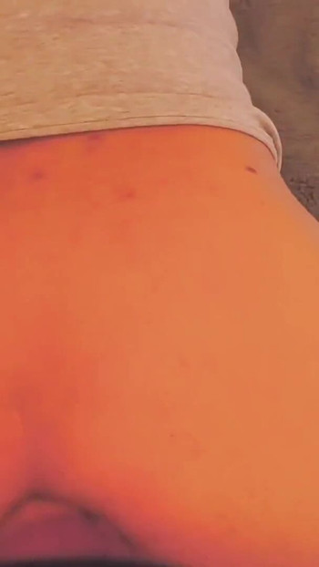 Vázání Amandiny zadku | Klip 1