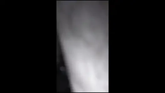 Настоящая пара на длинном секс-видео жестко трахается! Симпатичная девушка Hottexi