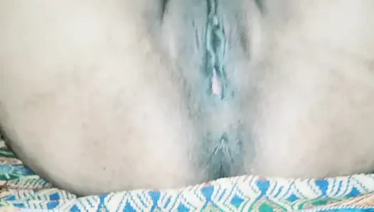 Bus kr Day Bhai Tati Nikal jani hai meri