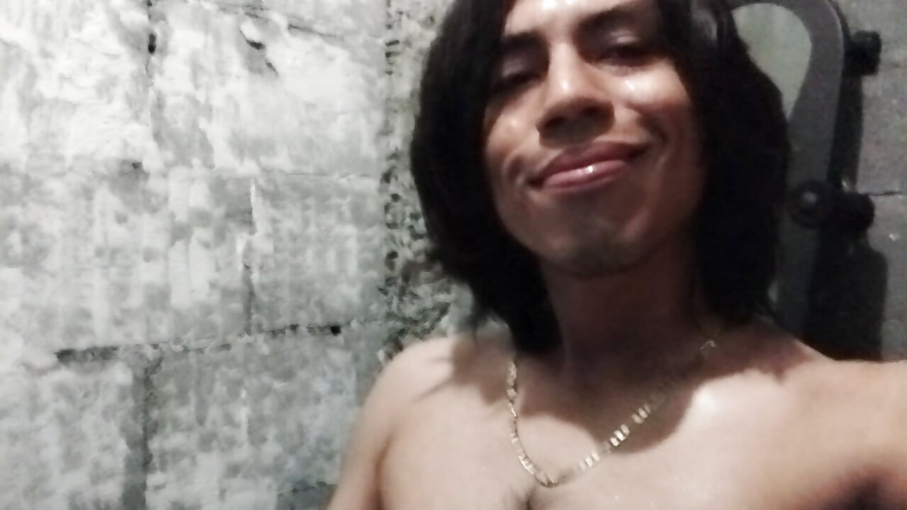 La du merke til hvor naken jeg er på badet