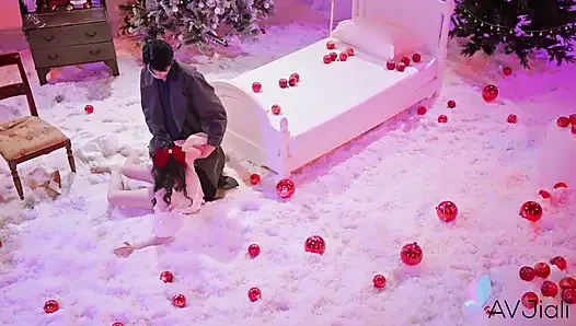 Jiaxin Is the Horny Snow White Who Gets Fucked by the Prince