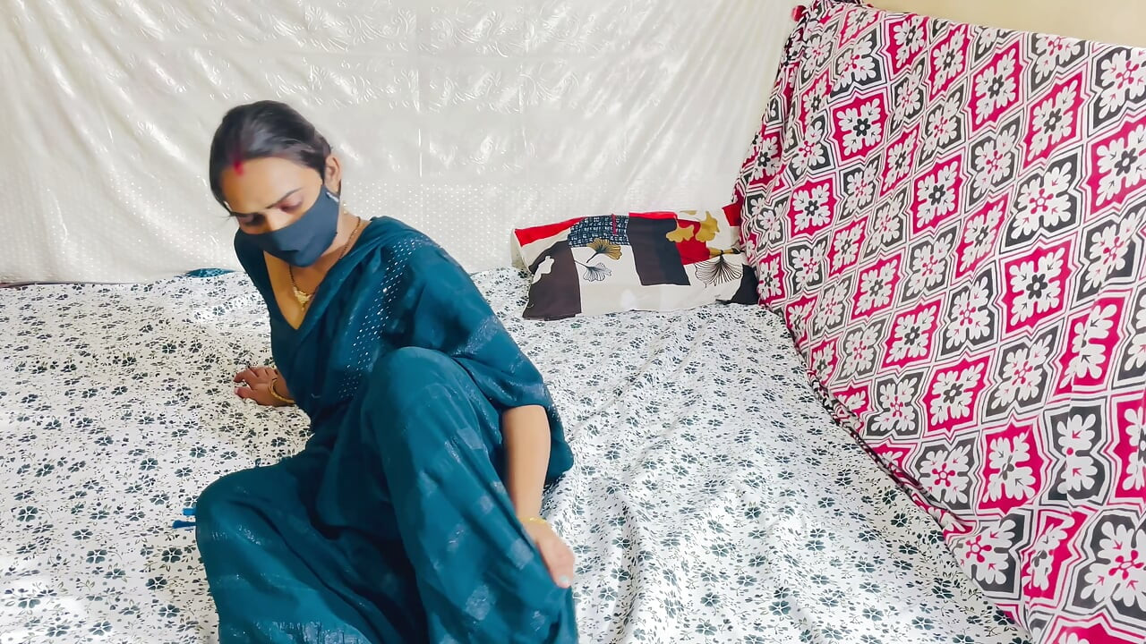Renu ji ki chudai ki hai hot