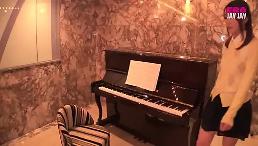 Yetenekli bir müzik tutkununun ilk hikayesi aika.k öne çıkıyor pt.2