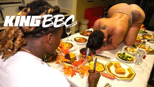 Kingbbc - Thanksgiving, fourre la chatte avec Louie Smalls et Michelle Martinez