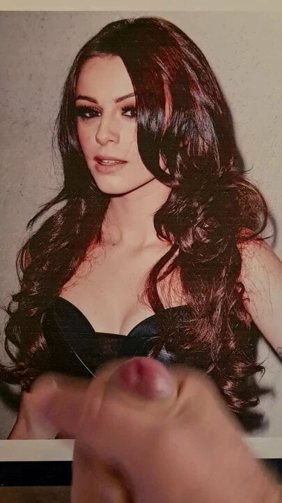 Cher Lloyd cum tribute
