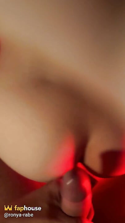 For mye for ham! Sprut meg full med kuken etter lapdance!