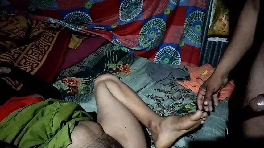 Desi bhabhi ki gand ki chudai