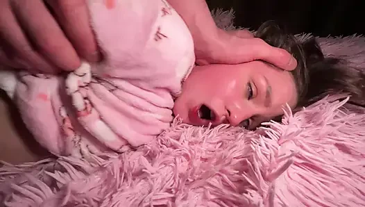 TEENY GIRL GOES CRAZY WITH ORGASMS AND CREAMPIE