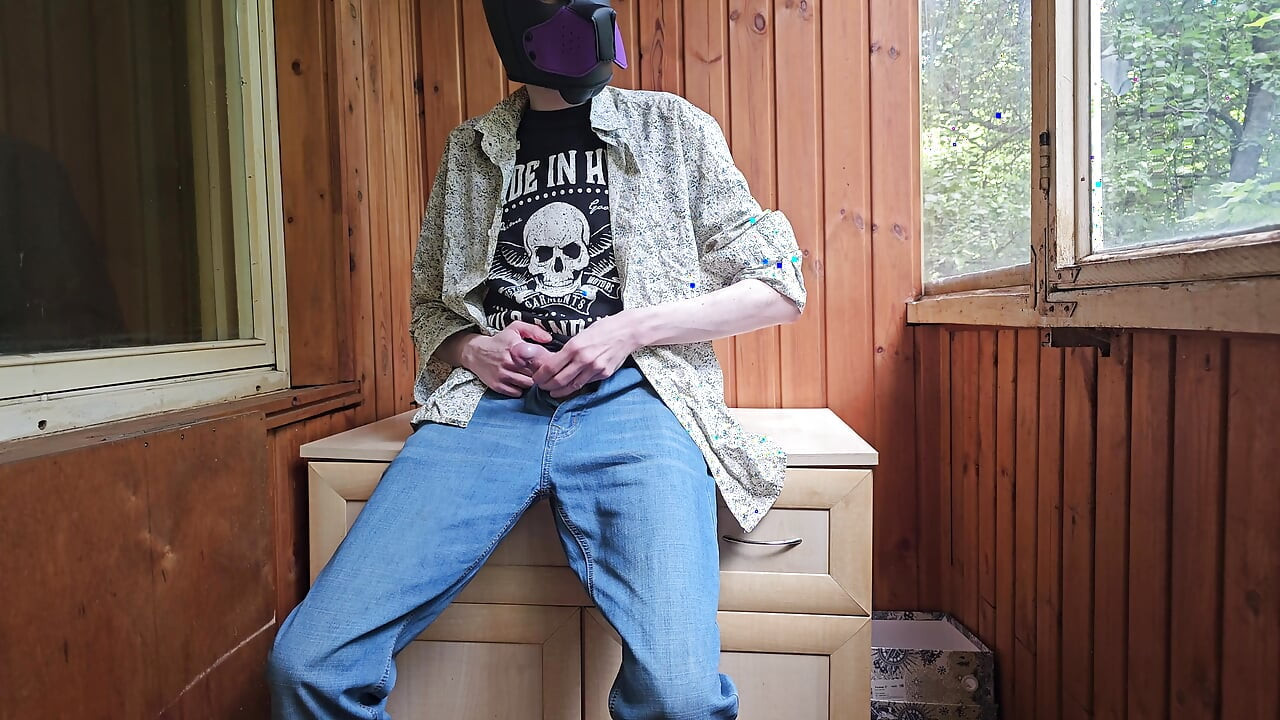 Man solo masturbation outdoor amateur