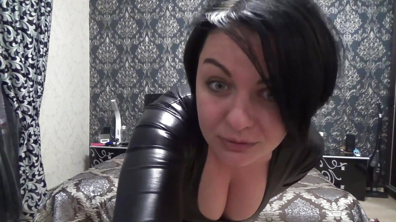 2 Sexy supervillains hates you!  Humilating and crushing !