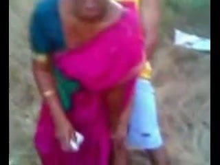 साटन नौकरानी