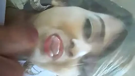 monica hindistan