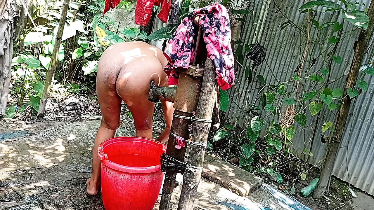I fucked my village stepsister outside while she was taking a bath.