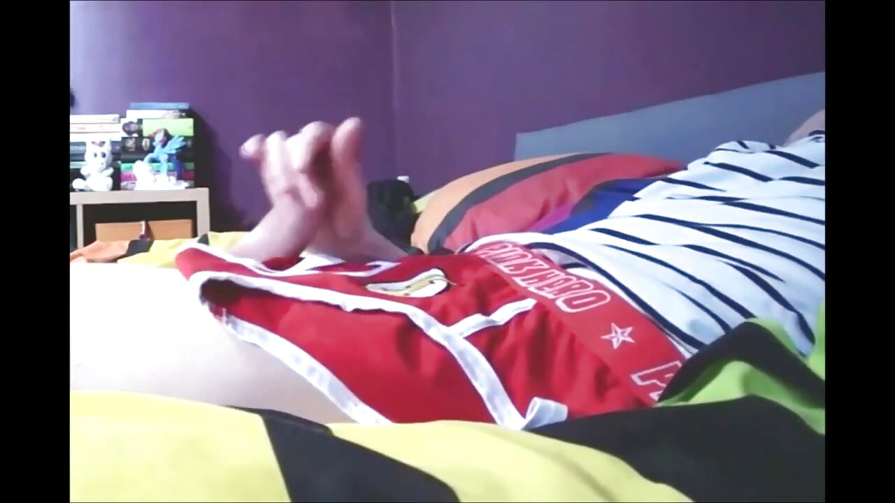 Sammy Andrews cumming on superhero underwear