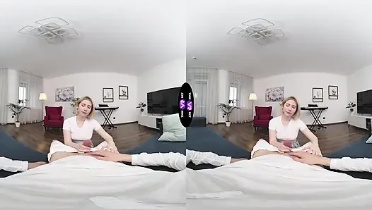 Abgelenkt, freund? Mila hält ihn mit einem harten zum schweigen - teenMegaworld