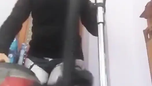 It so Sexy Vacuumin!