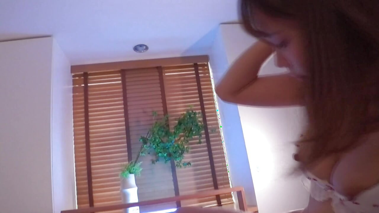 Part 2: Toned, Beautiful Abs Cabaret Girl Fuu (21) Skinny P Girl [Confirmed to Become a Sex Friend → Flattering]
