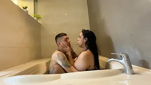 Mexican bbw cheating in the hotel jacuzzi