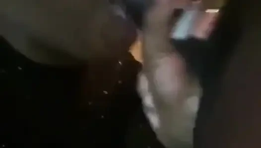 Mein stiefvater ist bei uns eingezogen und wir haben spät in der nacht ein bisschen spaß