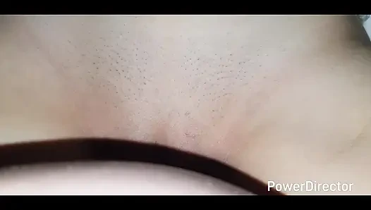 Cum on my pussy in missionary position