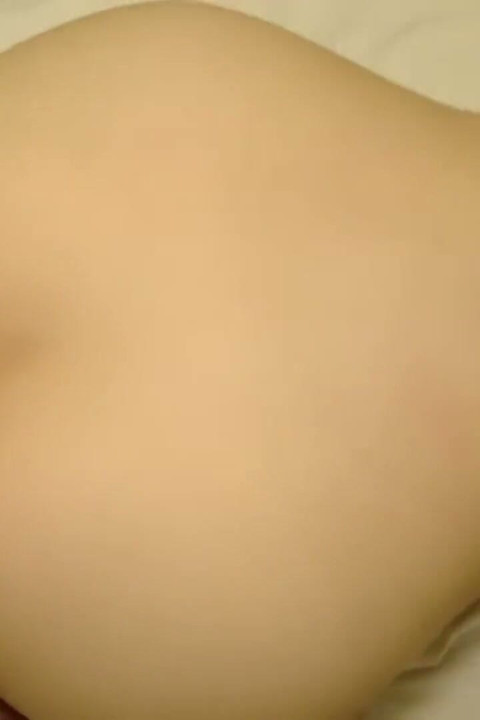 Handpicked! Super-cute Amateur Massage Girl Gets a Raw Creampie 1st