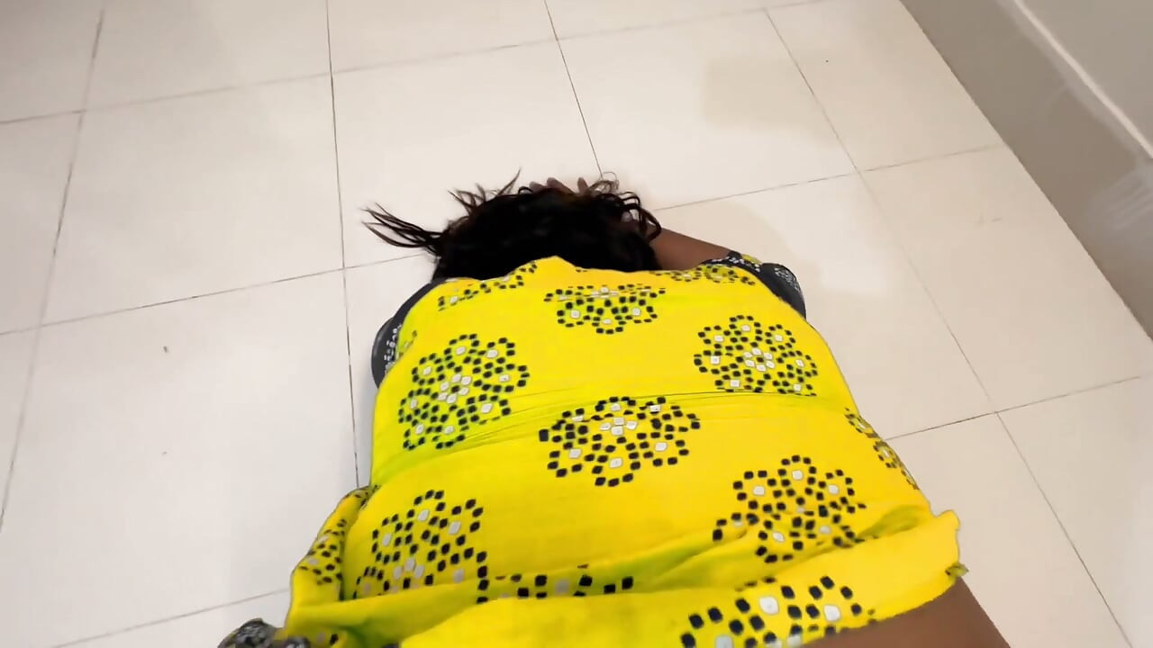 Tamil Big Ass 19 Year Old Sexy Stepsister Fucked by Punjabi Step Brother While Resting in His Room - Anal Cumshot